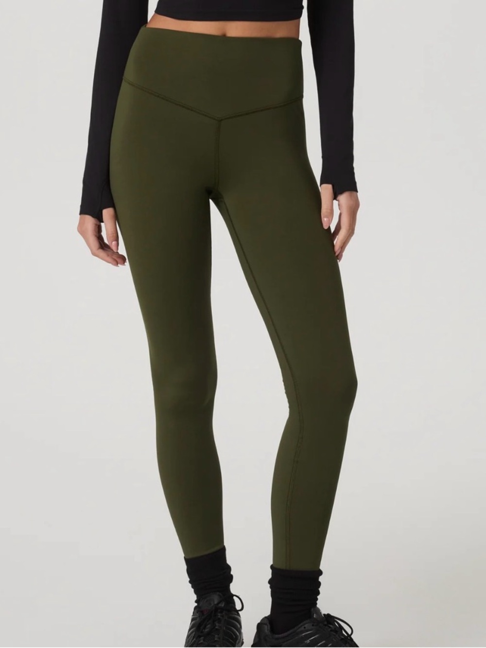 Viori chilled out leggings women’s size medium. Olive Green